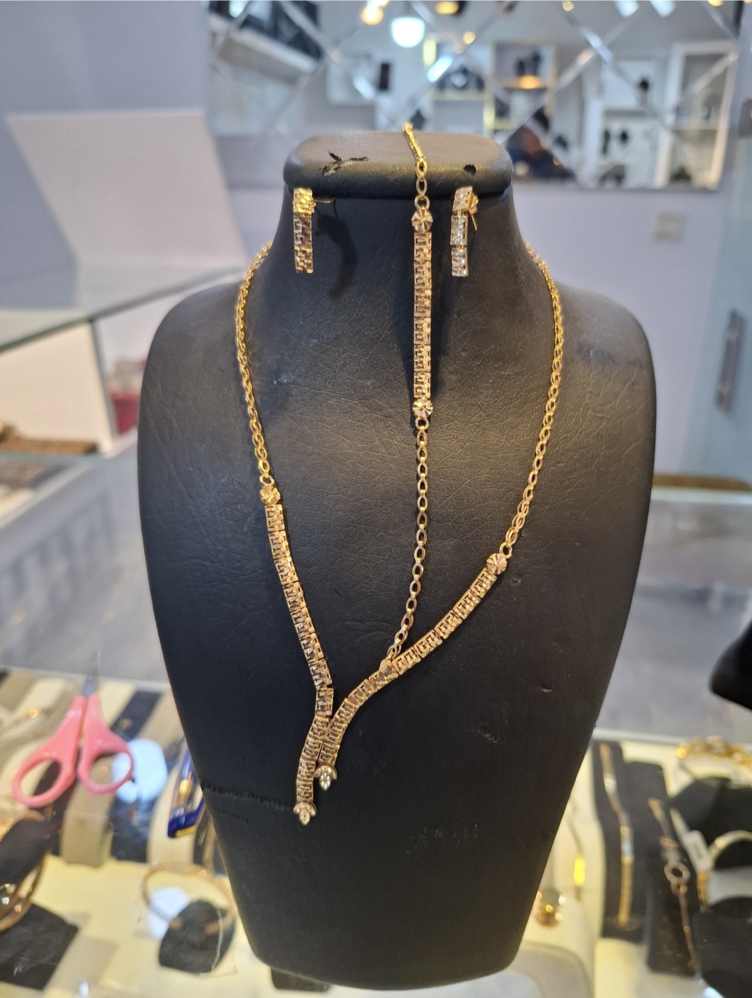 سرویس تراش