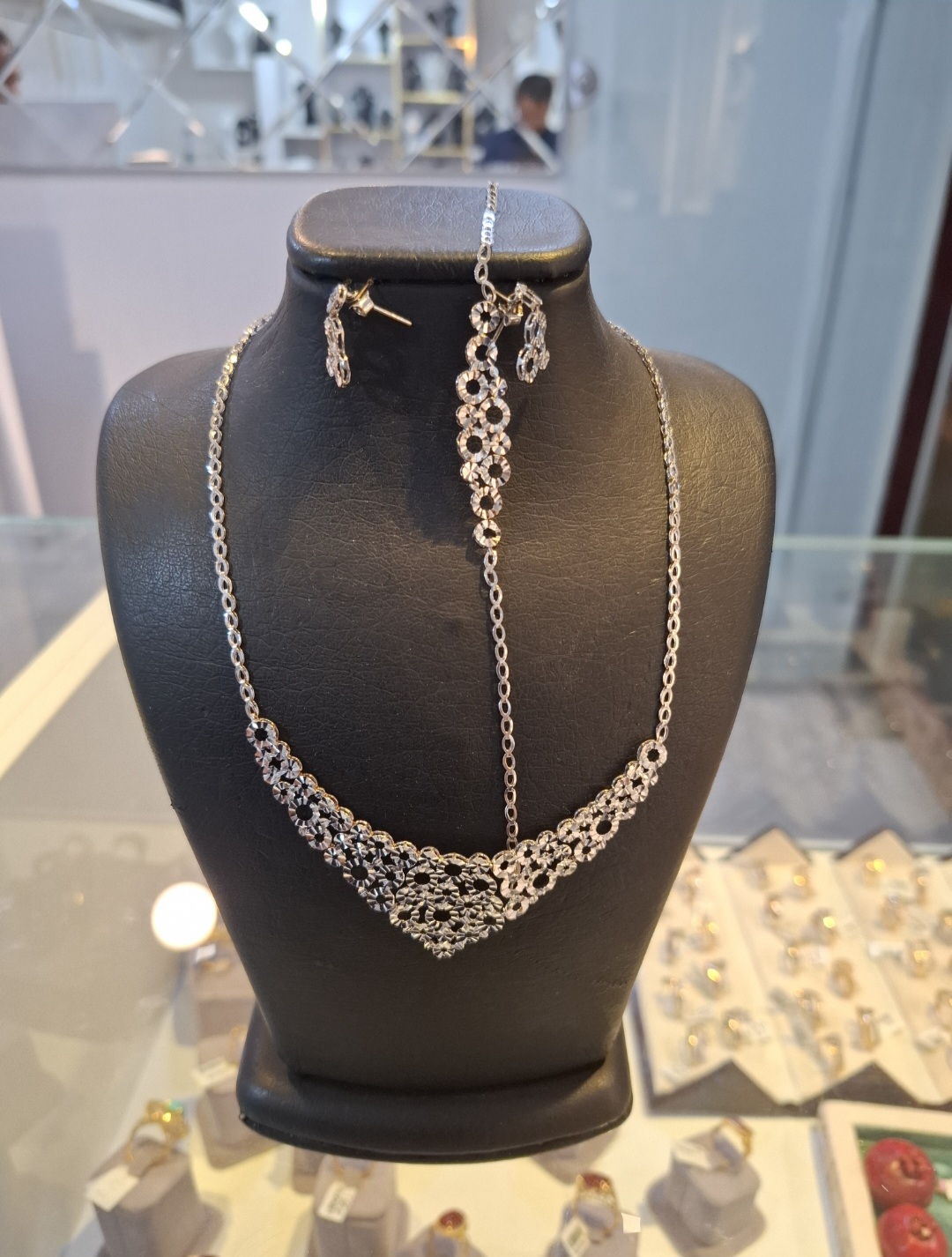 سرویس تراش