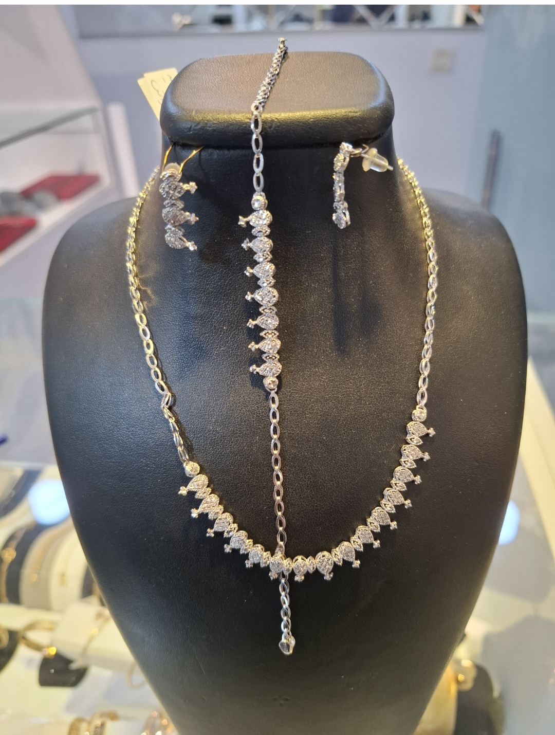 سرویس تراش